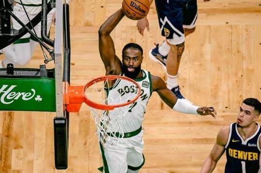 Baccarat Gaming-【现场】双探花哑火 绿军主场20连胜终结